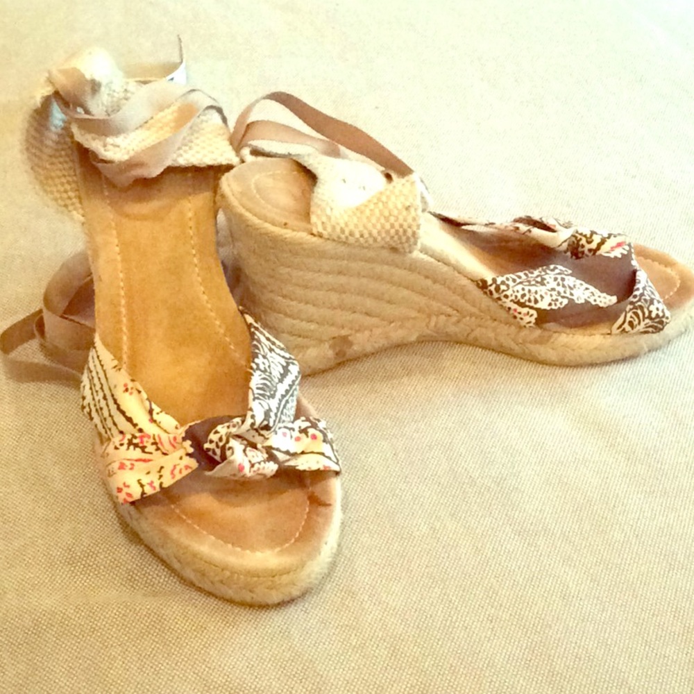 Ankle wrap espadrille wedges made in Italy